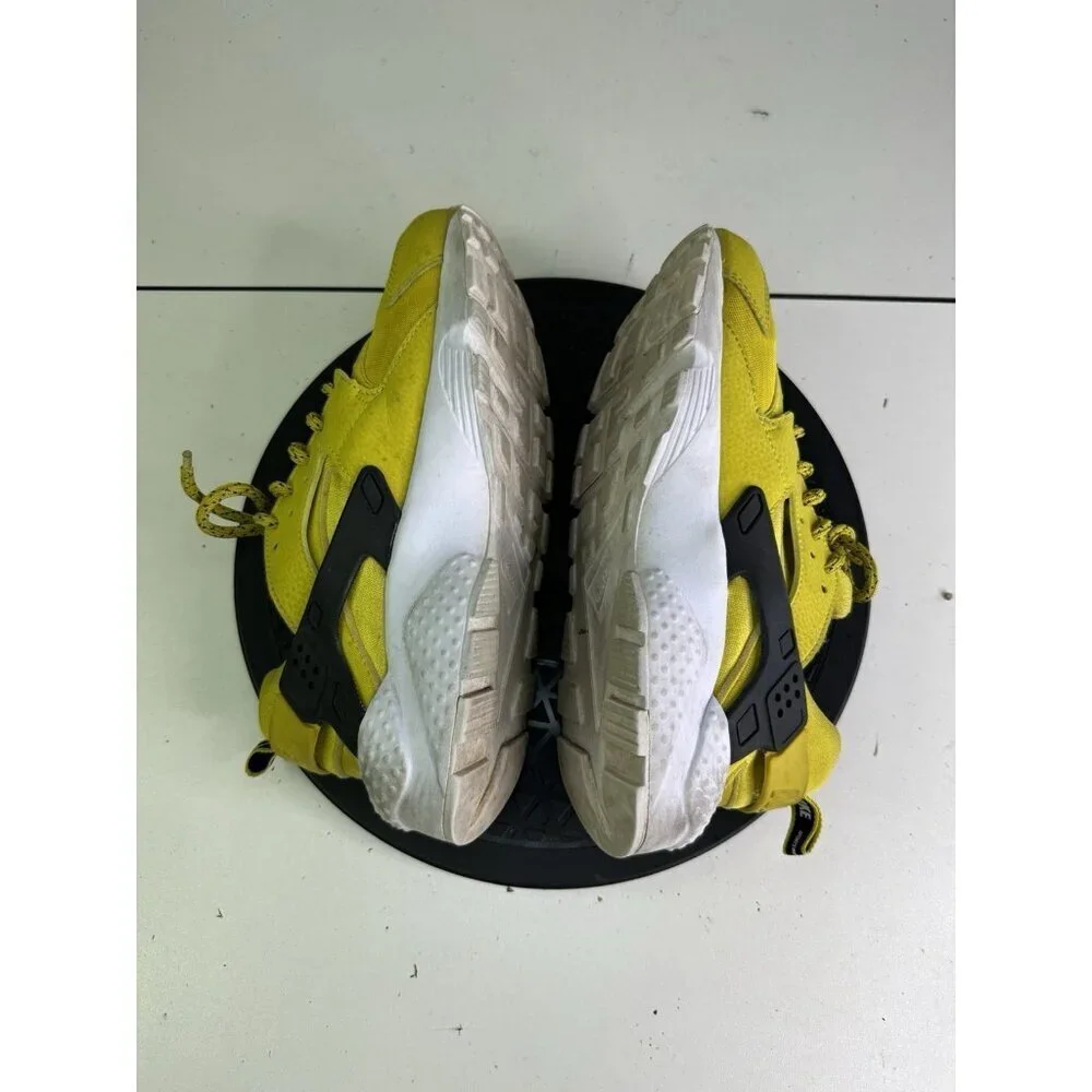 Nike Air Huarache Run PM Zip Size 6.5y